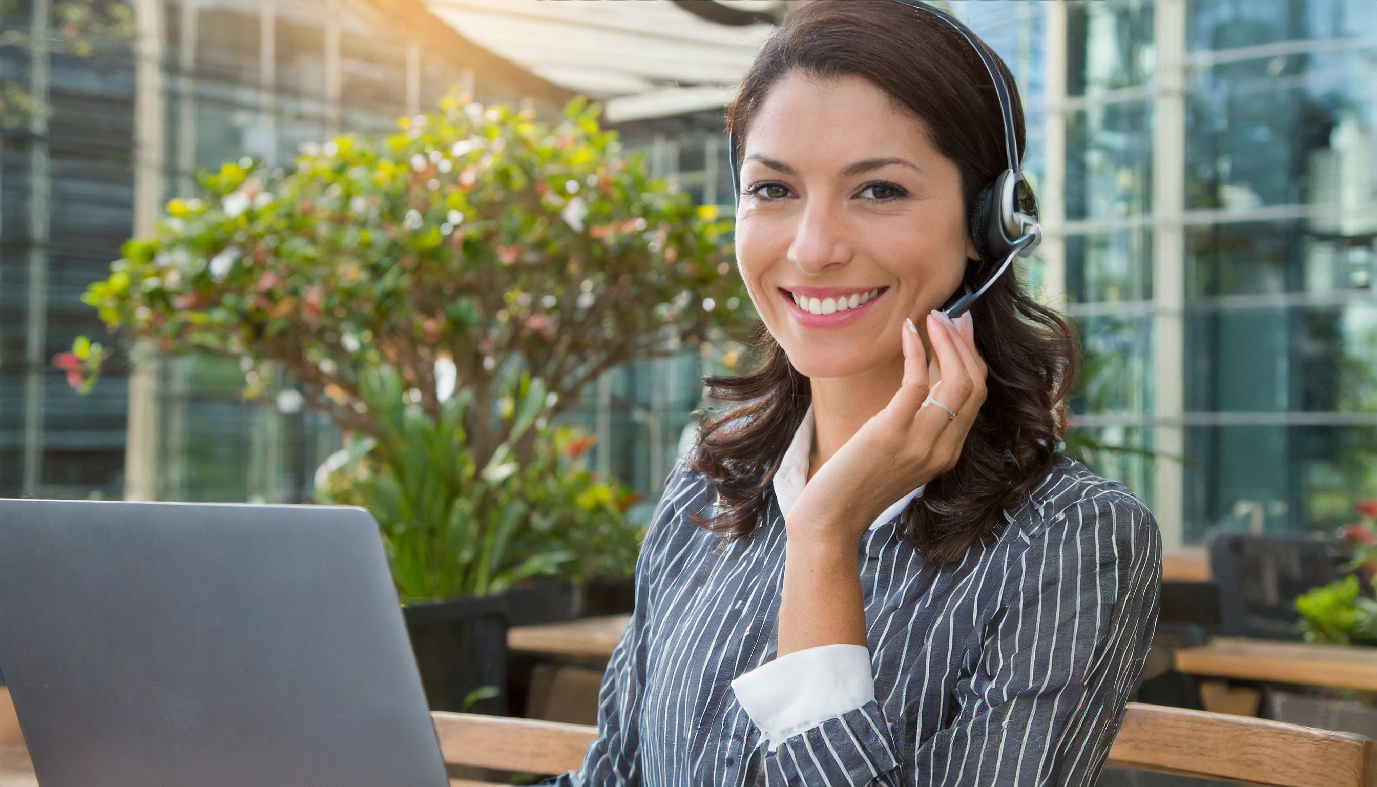 Customer Service Customer Service